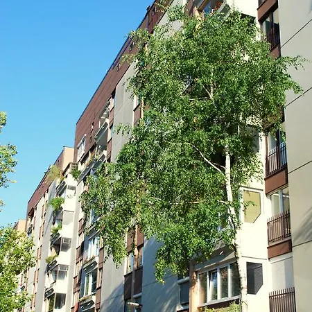 Trnovo Center * Любляна